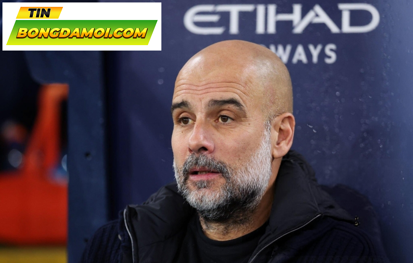 HLV Pep Guardiola tự trách bản thân mình (Ảnh: Getty).