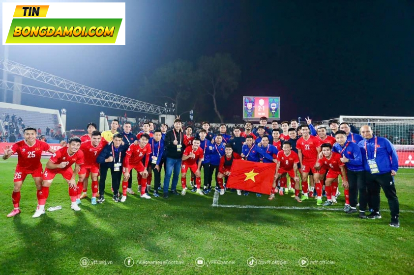 Thầy trò HLV Kim Sang Sik quyết tâm vô địch AFF Cup 2024