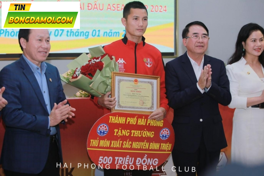 “Top Cầu Thủ ĐT Việt Nam Có Thu Nhập Thưởng Cao Nhất”