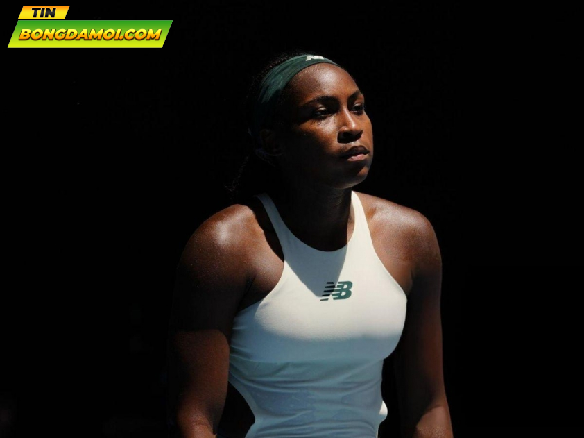 Coco Gauff Thua Sốc ở Tứ Kết Australian Open 2025 Với 41 Lỗi Đánh Bóng